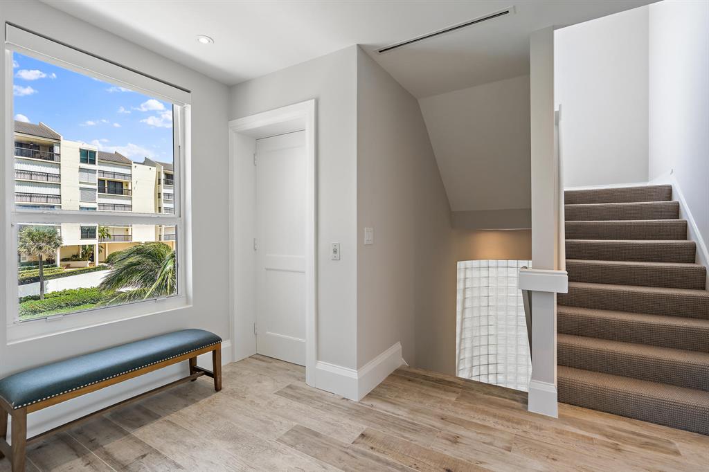 LYKE'S LANDING - Residential