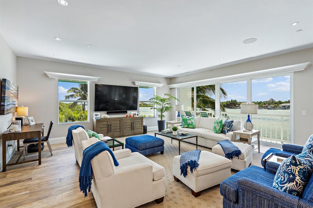 LYKE'S LANDING - Residential