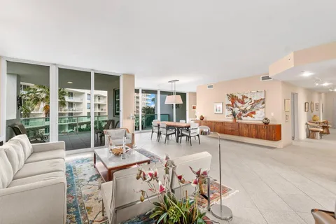 500 SE Mizner Boulevard Unit A411, Boca Raton, FL 33432 - MLS#: R11077187
