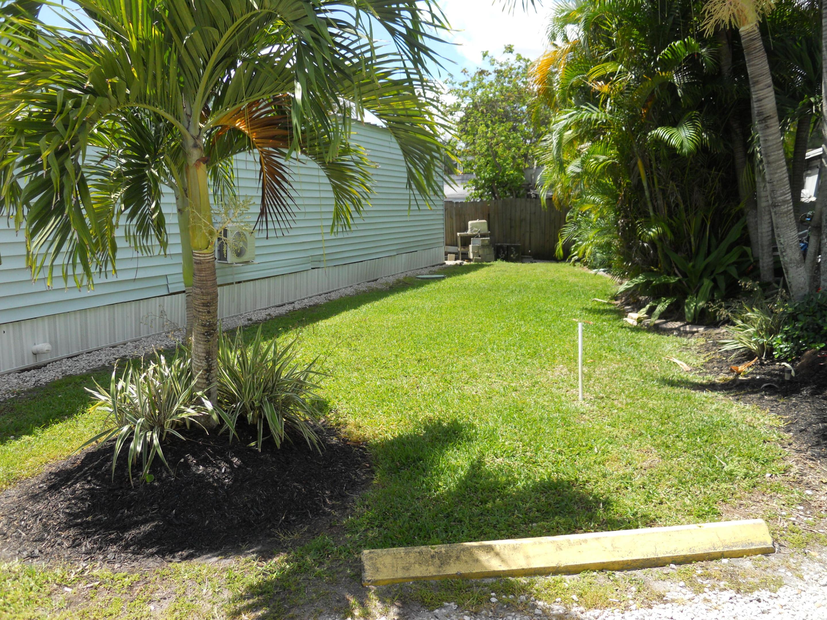 4633 SW 73rd Avenue 17