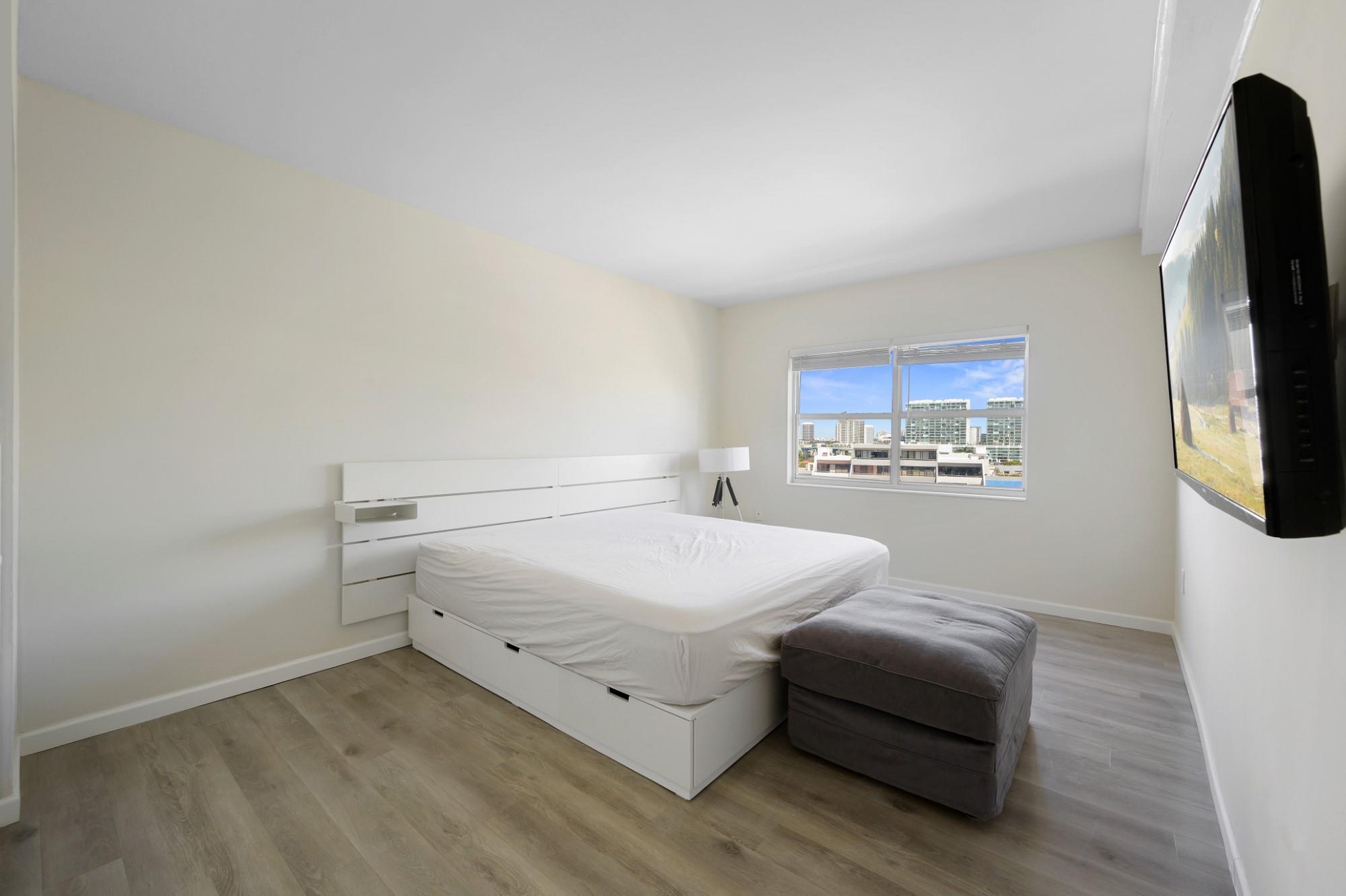 COASTAL TOWERS CONDO - Residential
