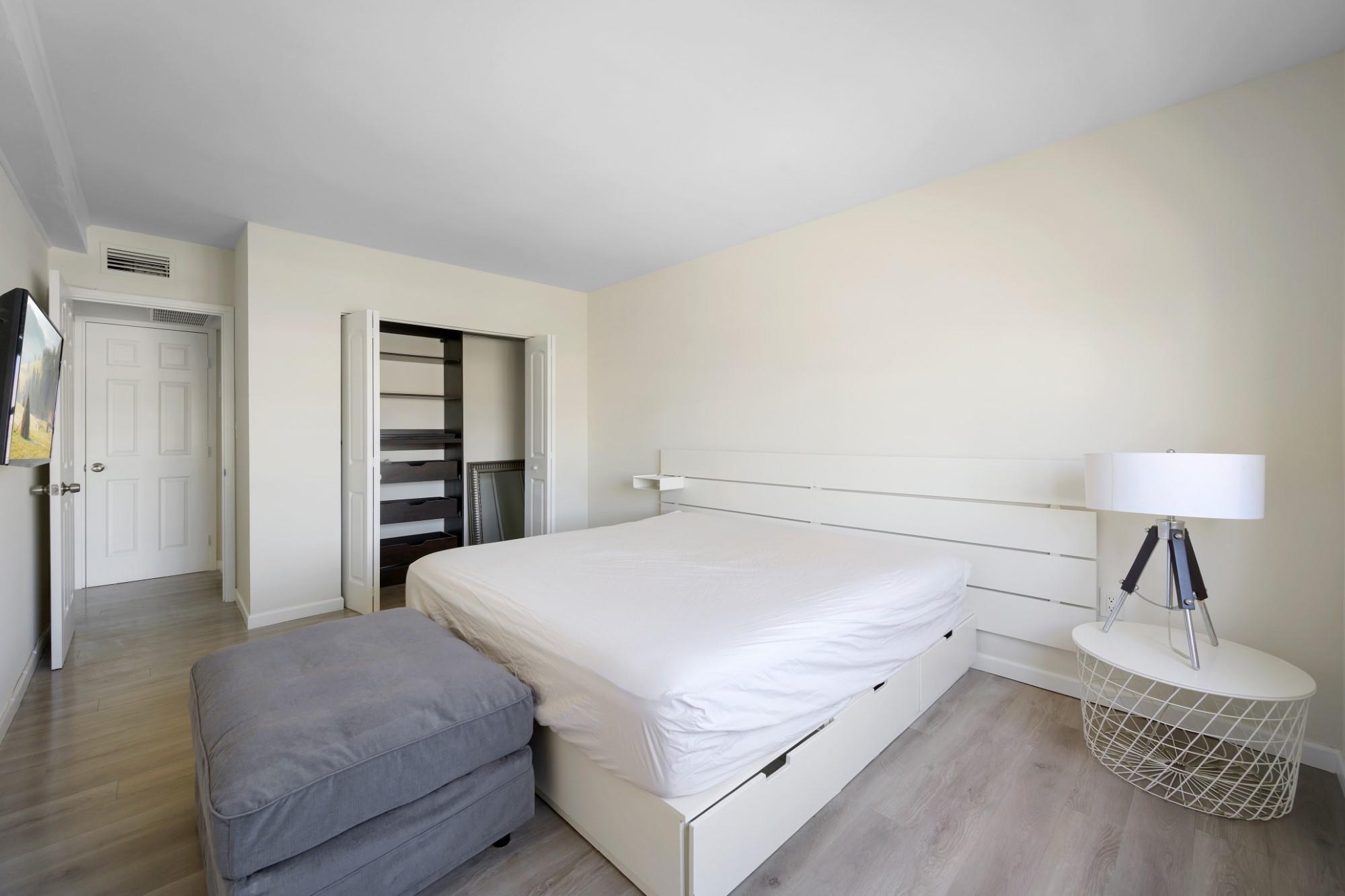 COASTAL TOWERS CONDO - Residential