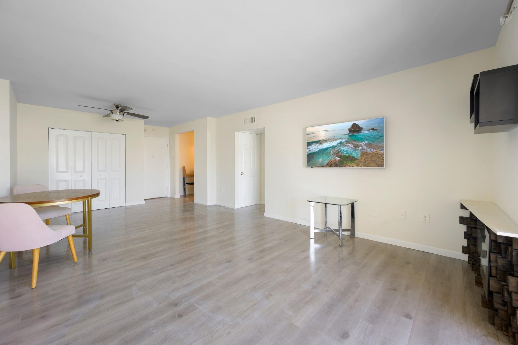 COASTAL TOWERS CONDO - Residential