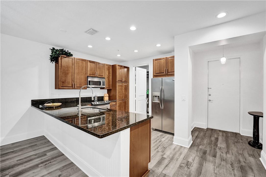 226 N Latitude Circle 101