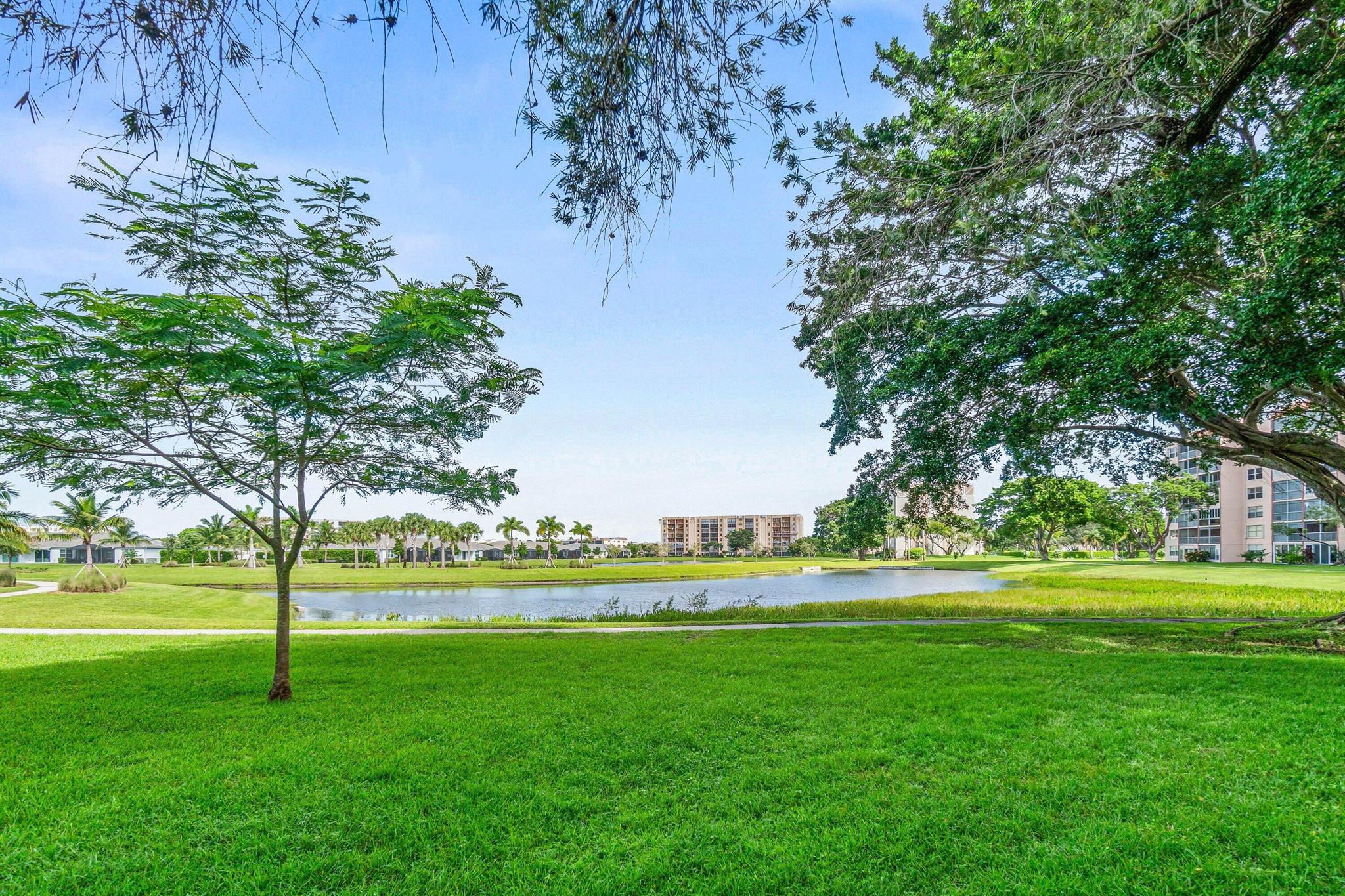 Villages of Oriole Bonair - Residential