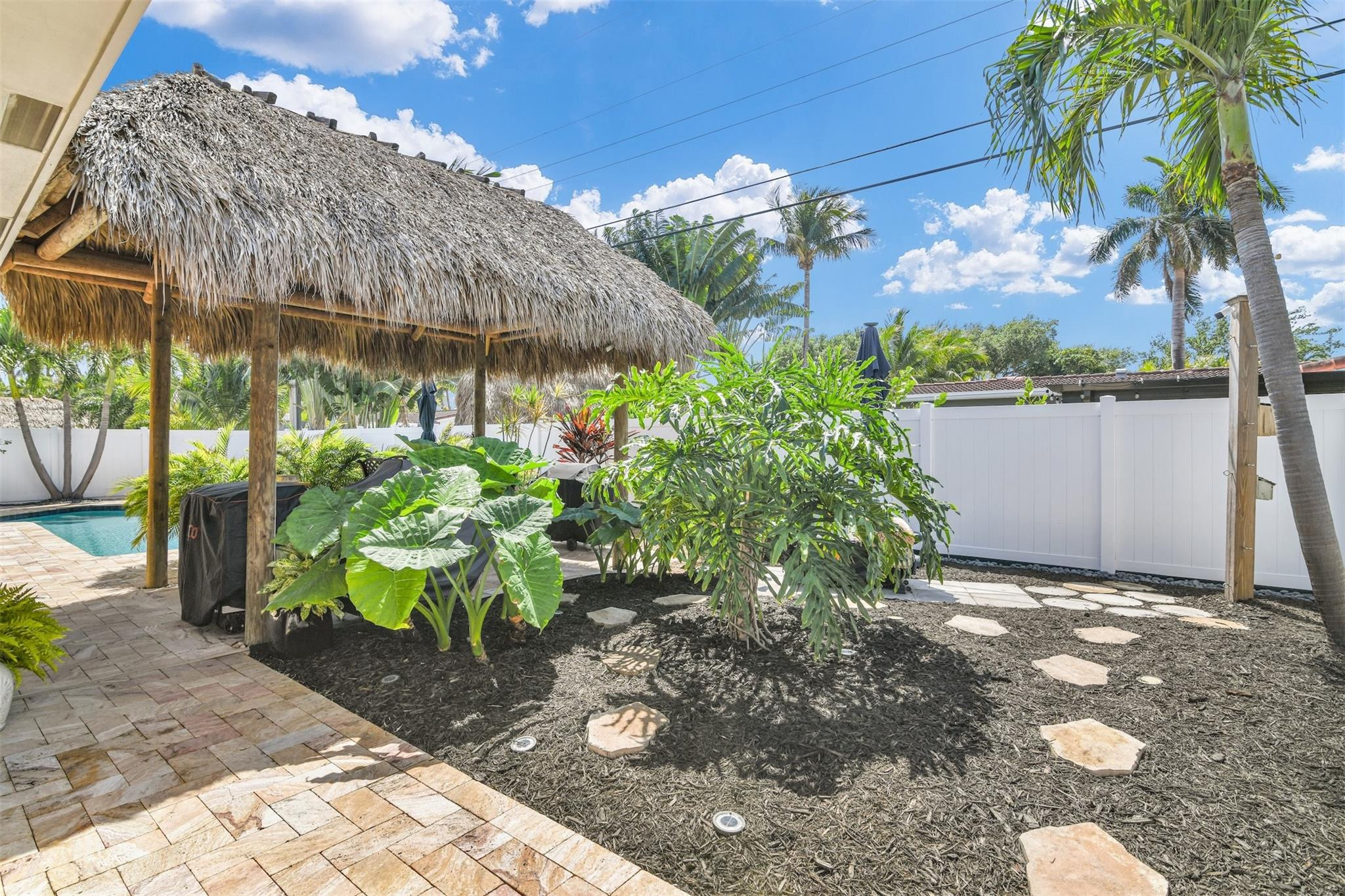 The Cove 32-48 B - Residential