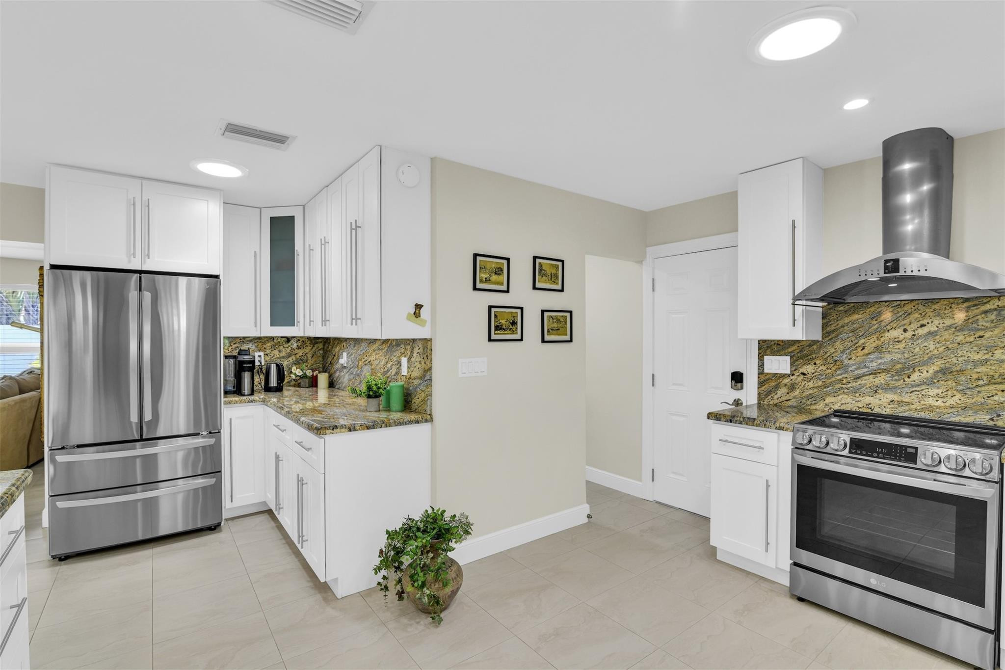 The Cove 32-48 B - Residential