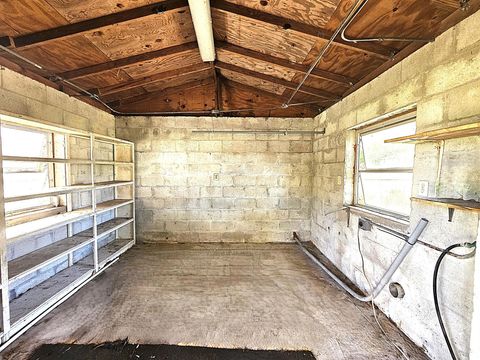 A home in Okeechobee