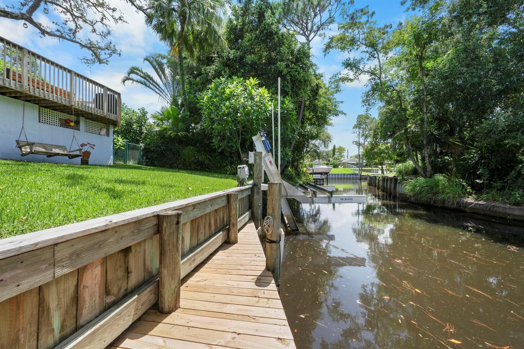 Photo of 3049 SW Woodland Trail, Palm City, FL 34990 (MLS # R11132973)