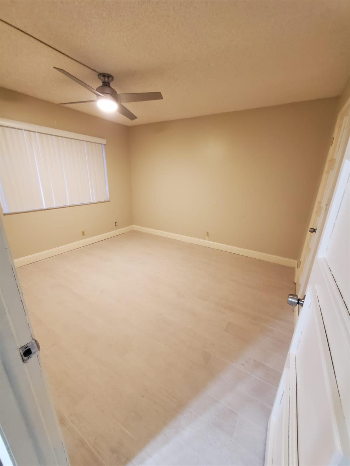 The Eaton At Hamptons Wes - Residential Lease