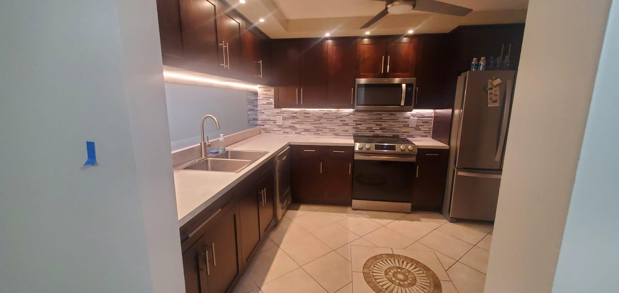 The Eaton At Hamptons Wes - Residential Lease