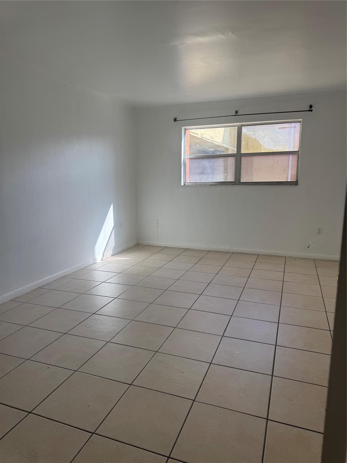 Sunset Hills I Condo - Residential Lease