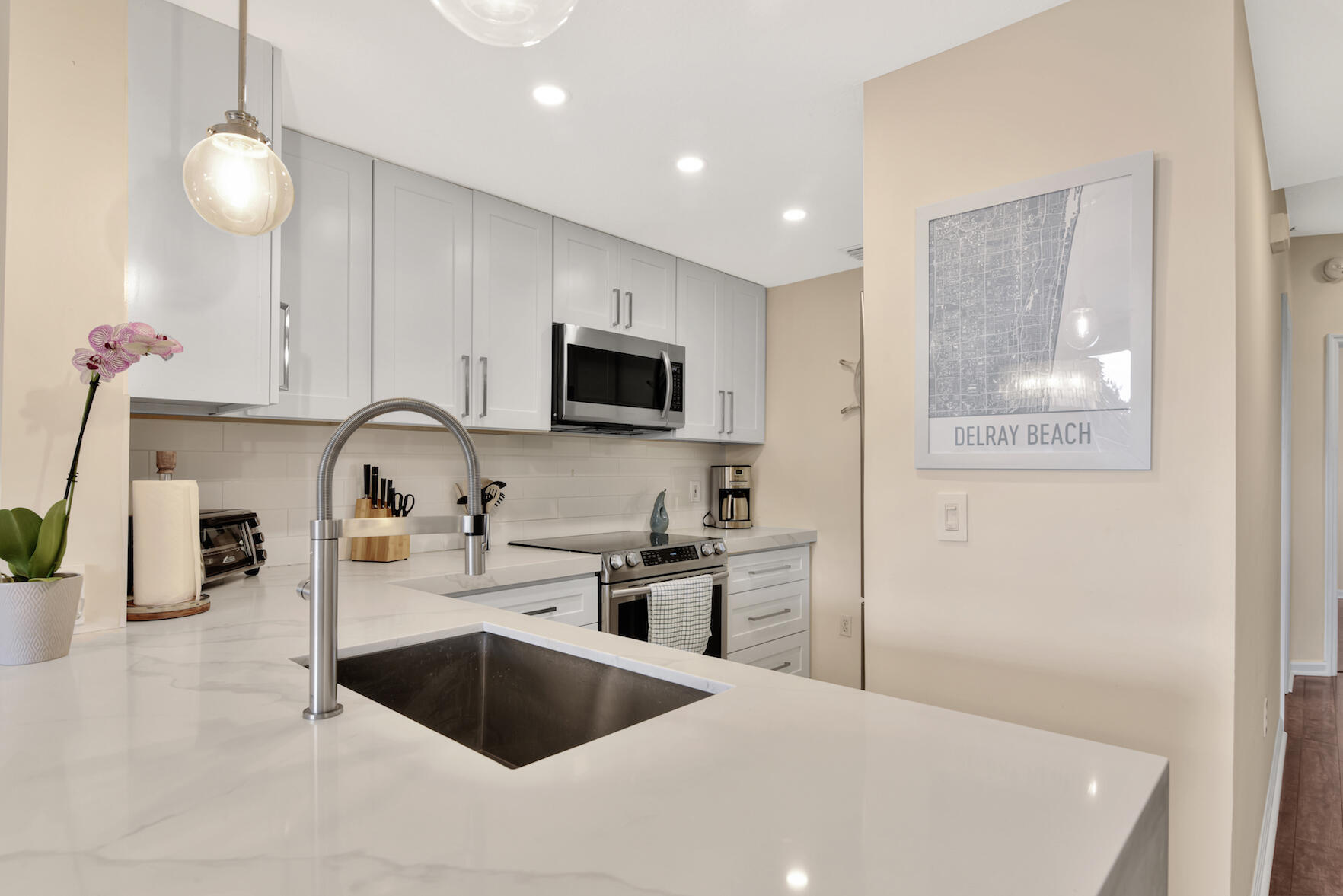 2036 Alta Meadows Lane 1407