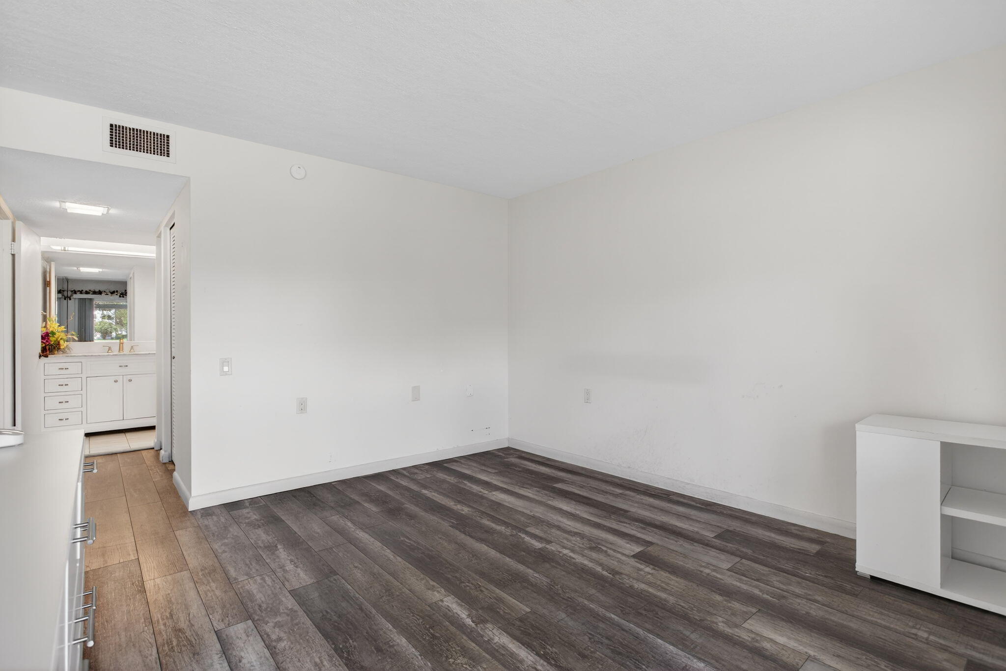 MARTINIQUE VILLAGE III CONDO - Residential