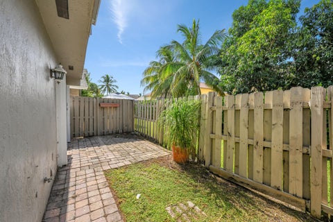 Tiny photo for 12152 NW 36th Place, Sunrise, FL 33323 (MLS # B26071202)