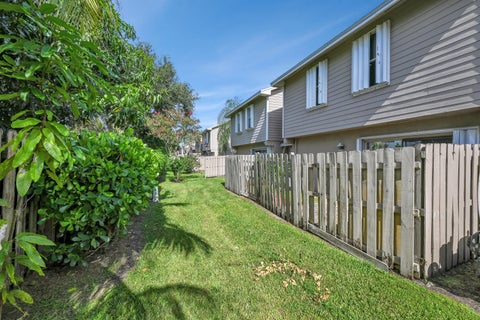 Tiny photo for 12152 NW 36th Place, Sunrise, FL 33323 (MLS # B26071202)