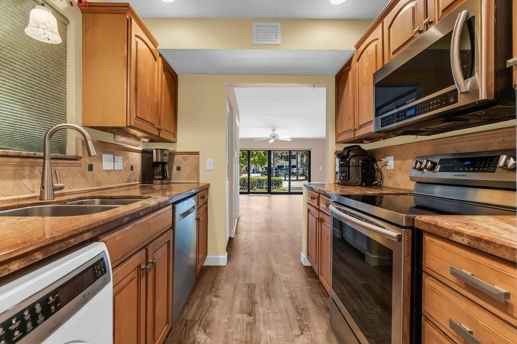 BY-THE-SEAS CONDO - Residential