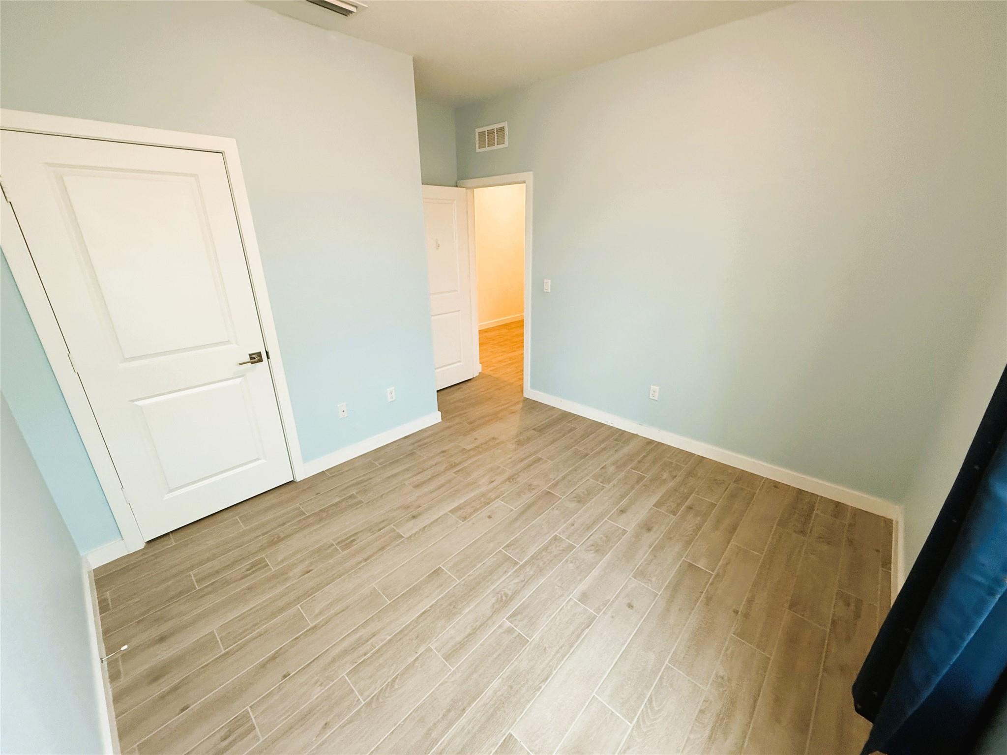 SEAWALK - Residential Lease