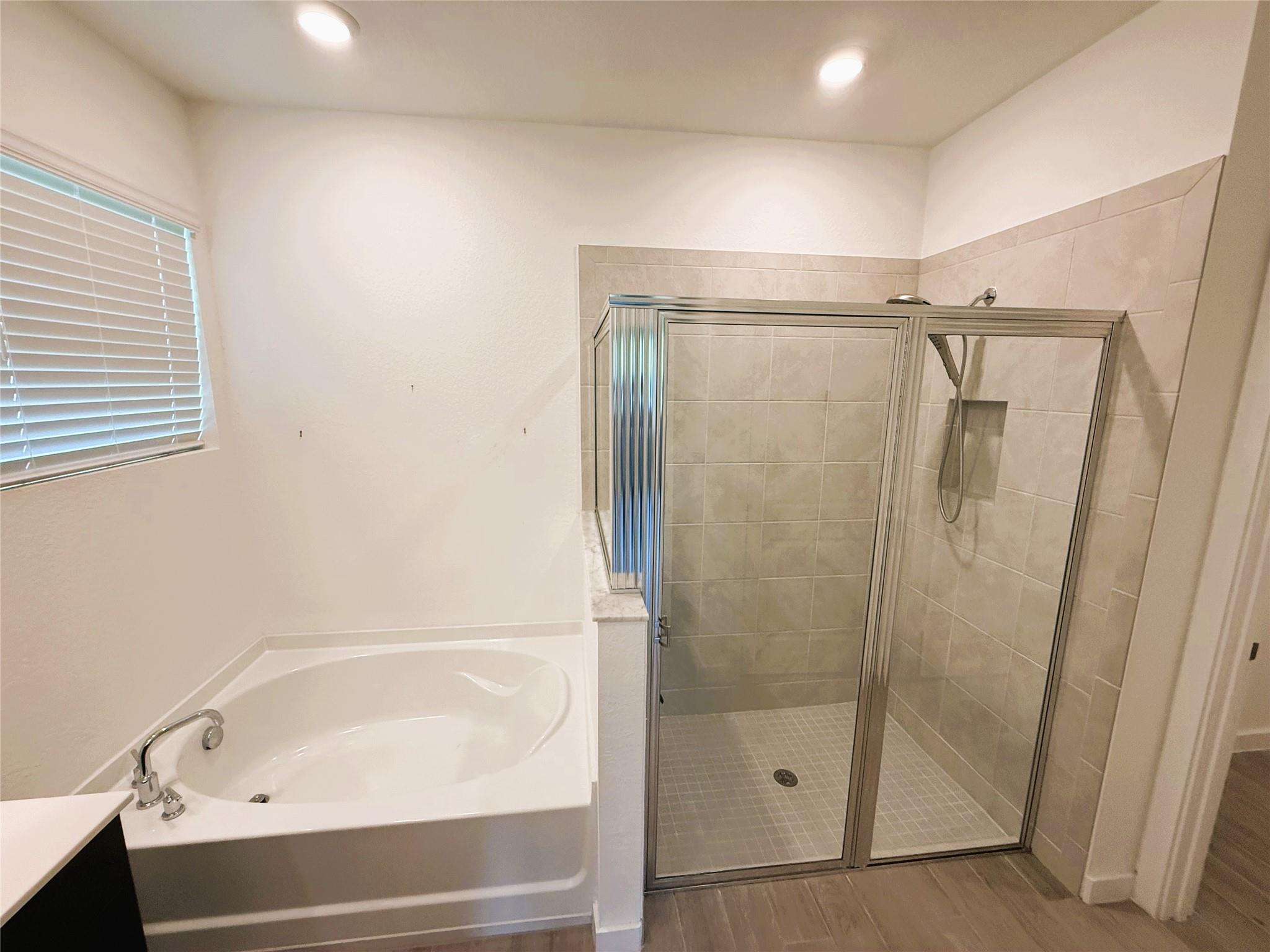 SEAWALK - Residential Lease