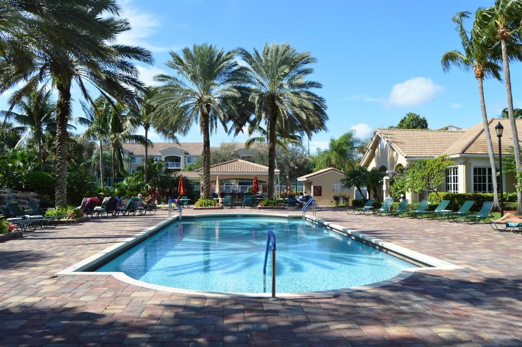 Photo of 284 Village Boulevard #9112, Tequesta, FL 33469 (MLS # R10719145)