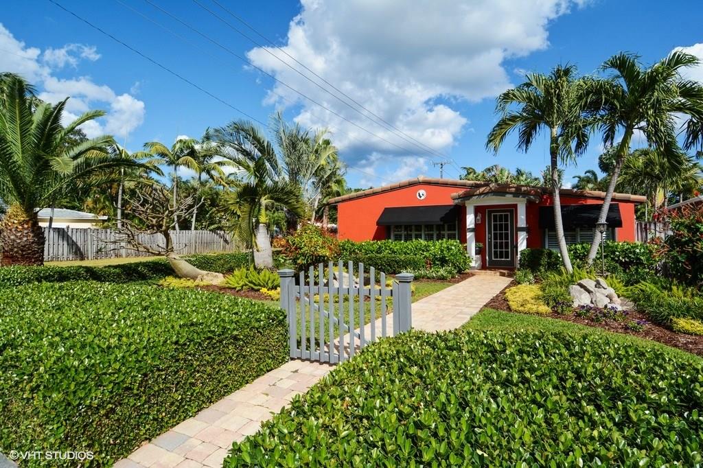 Poinsettia Heights - Residential