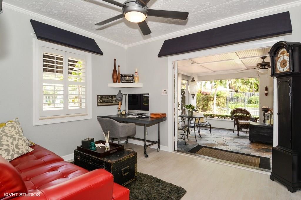 Poinsettia Heights - Residential