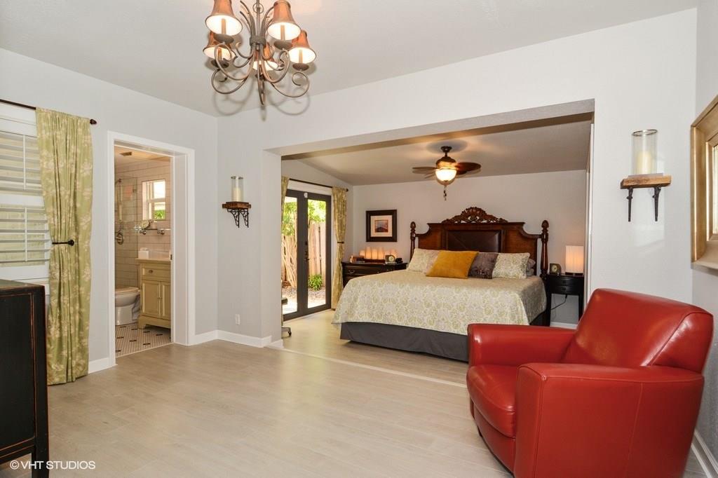 Poinsettia Heights - Residential