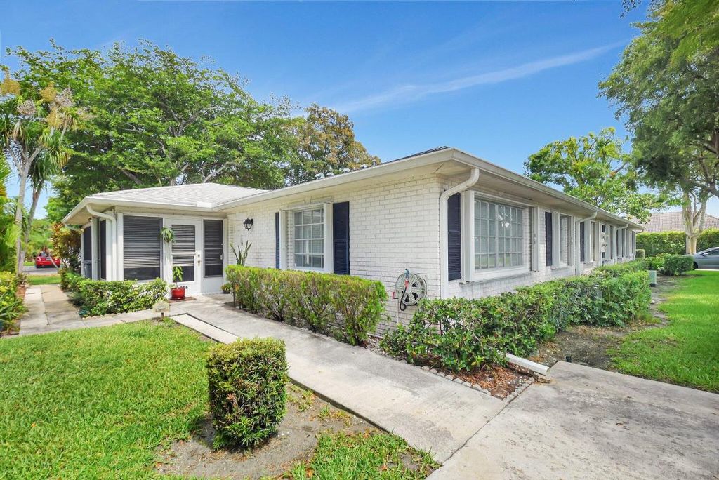 Photo of 10164 40th Way S #256, Boynton Beach, FL 33436 (MLS # R11092106)