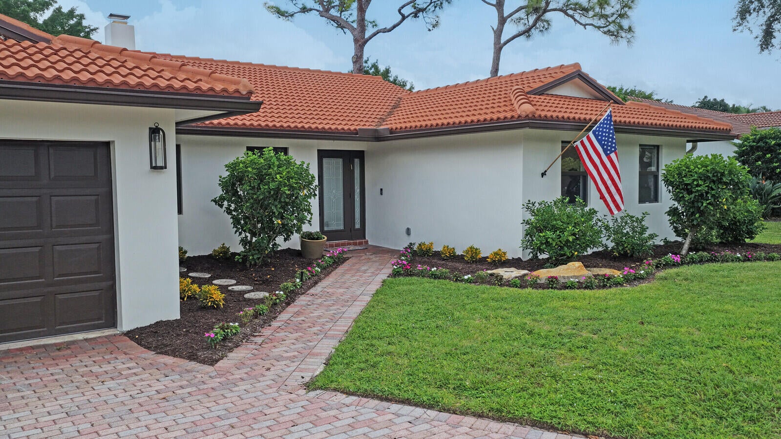 2708 NW 26th Circle
