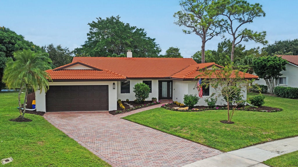 Photo of 2708 NW 26th Circle, Boca Raton, FL 33431 (MLS # B26092001)
