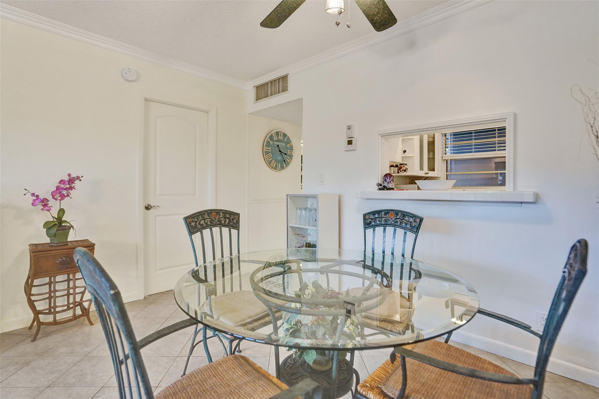 SEAGRAPE GARDENS CONDO - Residential