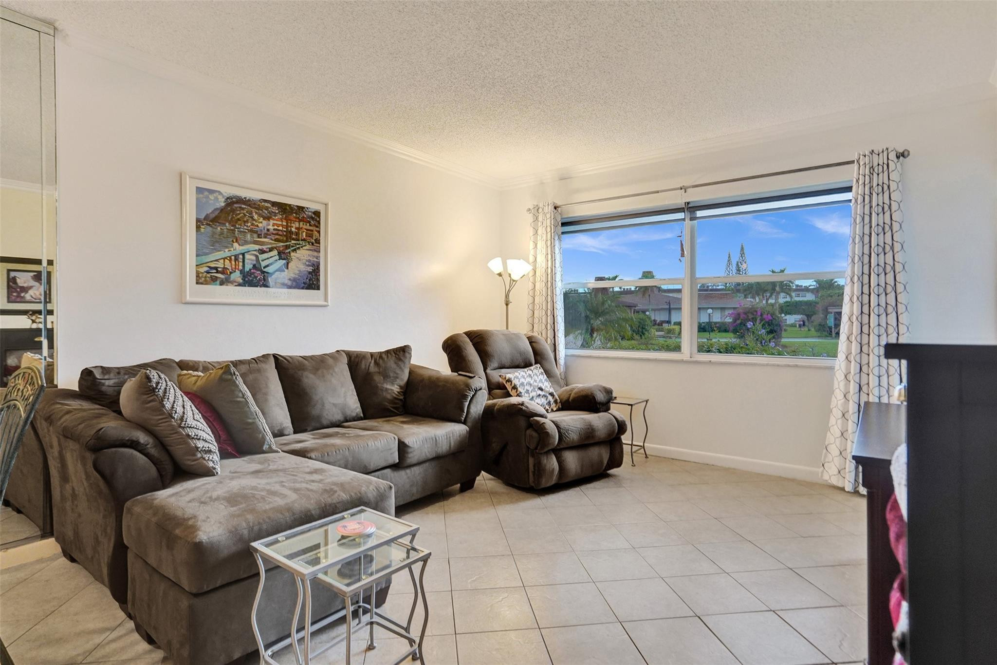 SEAGRAPE GARDENS CONDO - Residential