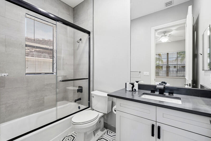 OAKS AT BOCA RATON 8 - Residential