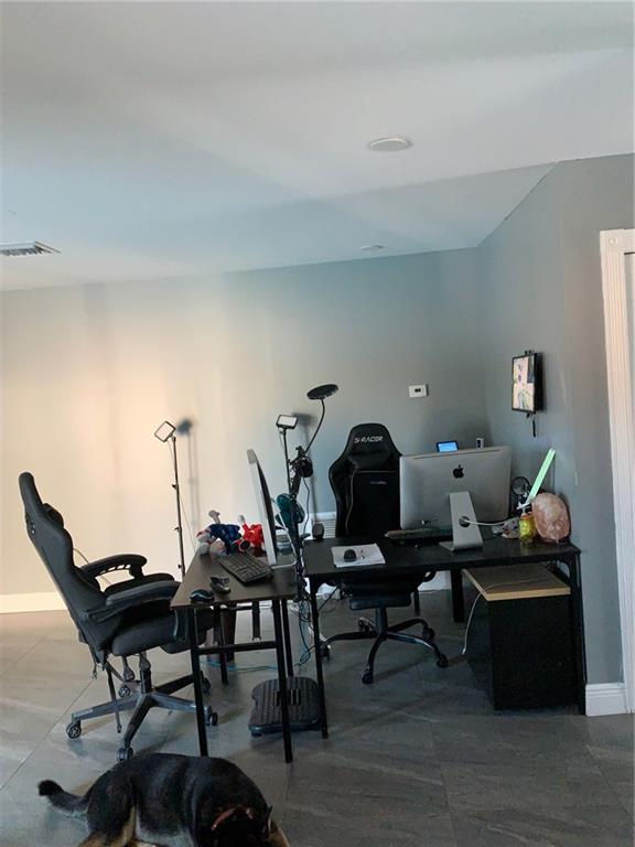 Sunrise Golf Village Sec - Residential