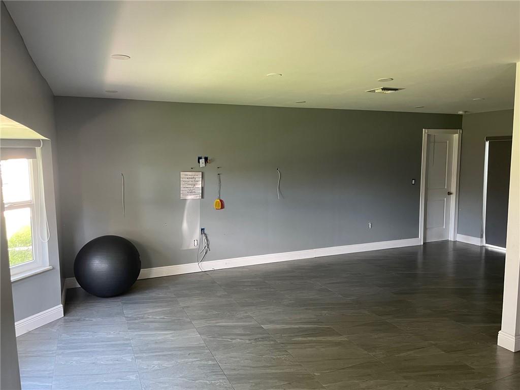 Sunrise Golf Village Sec - Residential