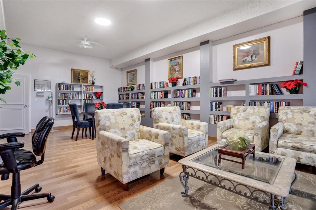 3233 NE 34th Street 1214