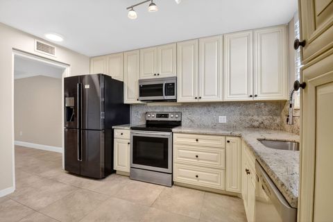 Tiny photo for 4288 D Este Court, Lake Worth, FL 33467 (MLS # R11164923)