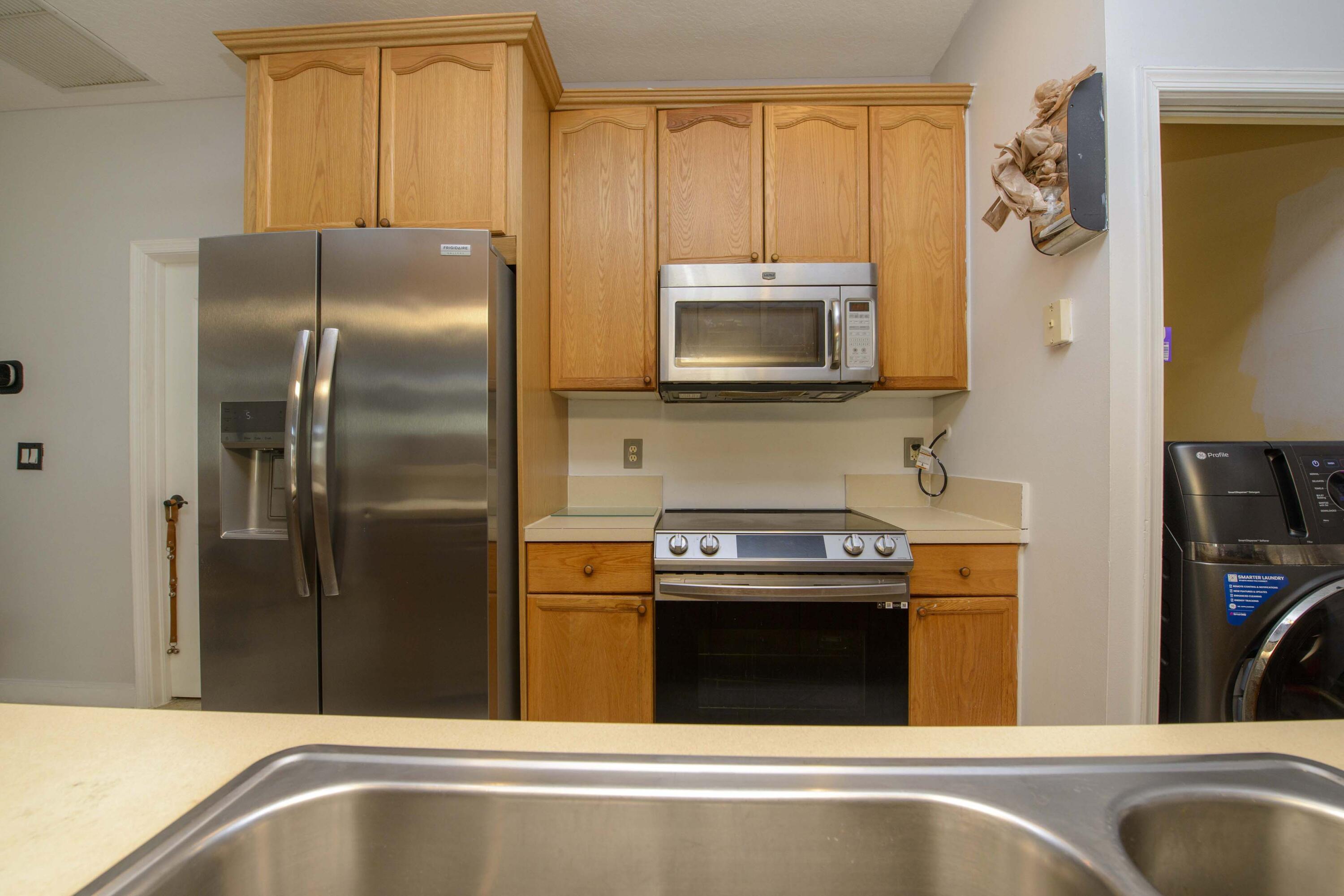 STURBRIDGE VILLAGE - Residential