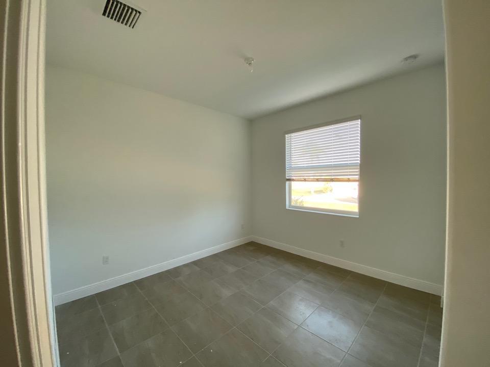 near morningside - Residential Lease