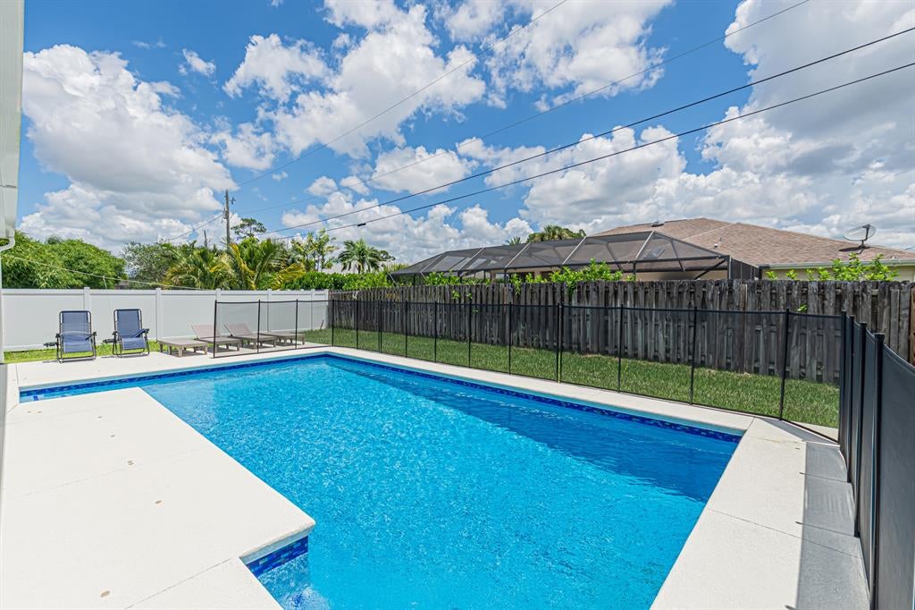 Photo of 2271 SW Abalon Circle, Port Saint Lucie, FL 34953 (MLS # R10806935)