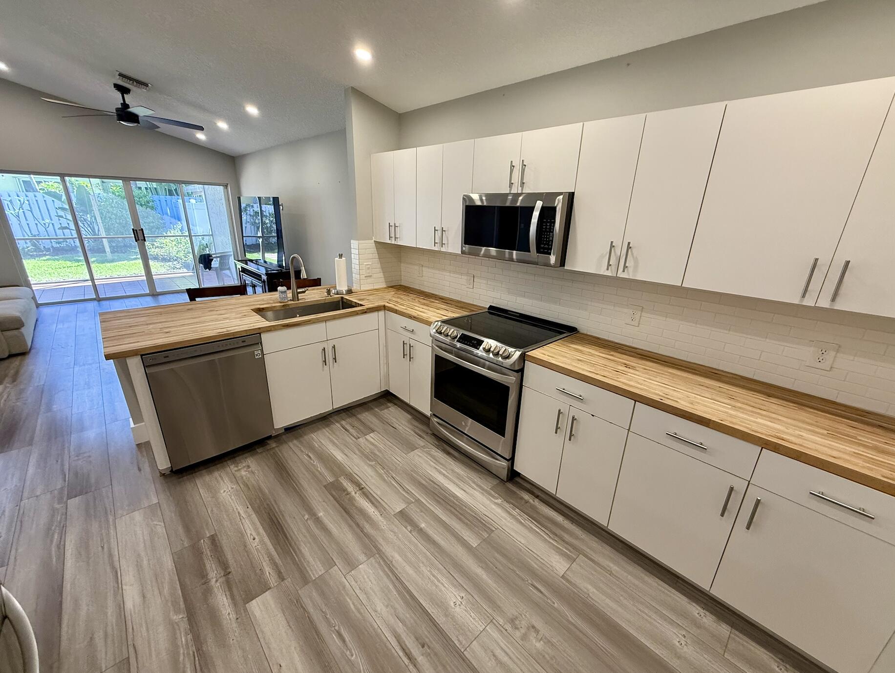 6343 Grand Cypress Circle