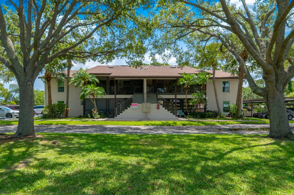 Photo of 6531 SE Federal Highway #H1-204, Stuart, FL 34997 (MLS # R11096113)
