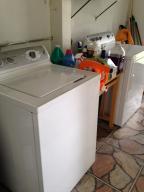 Cresthaven Townhomes Cond - Residential