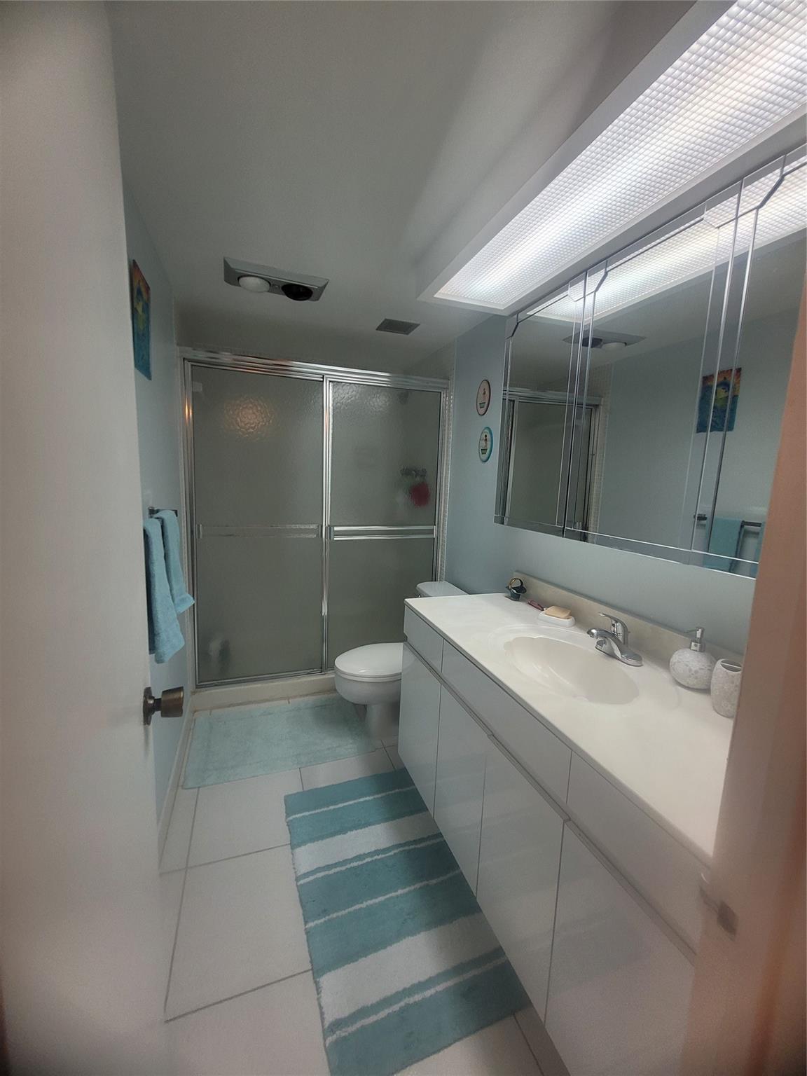 The Hemispheres Condo - Residential Lease