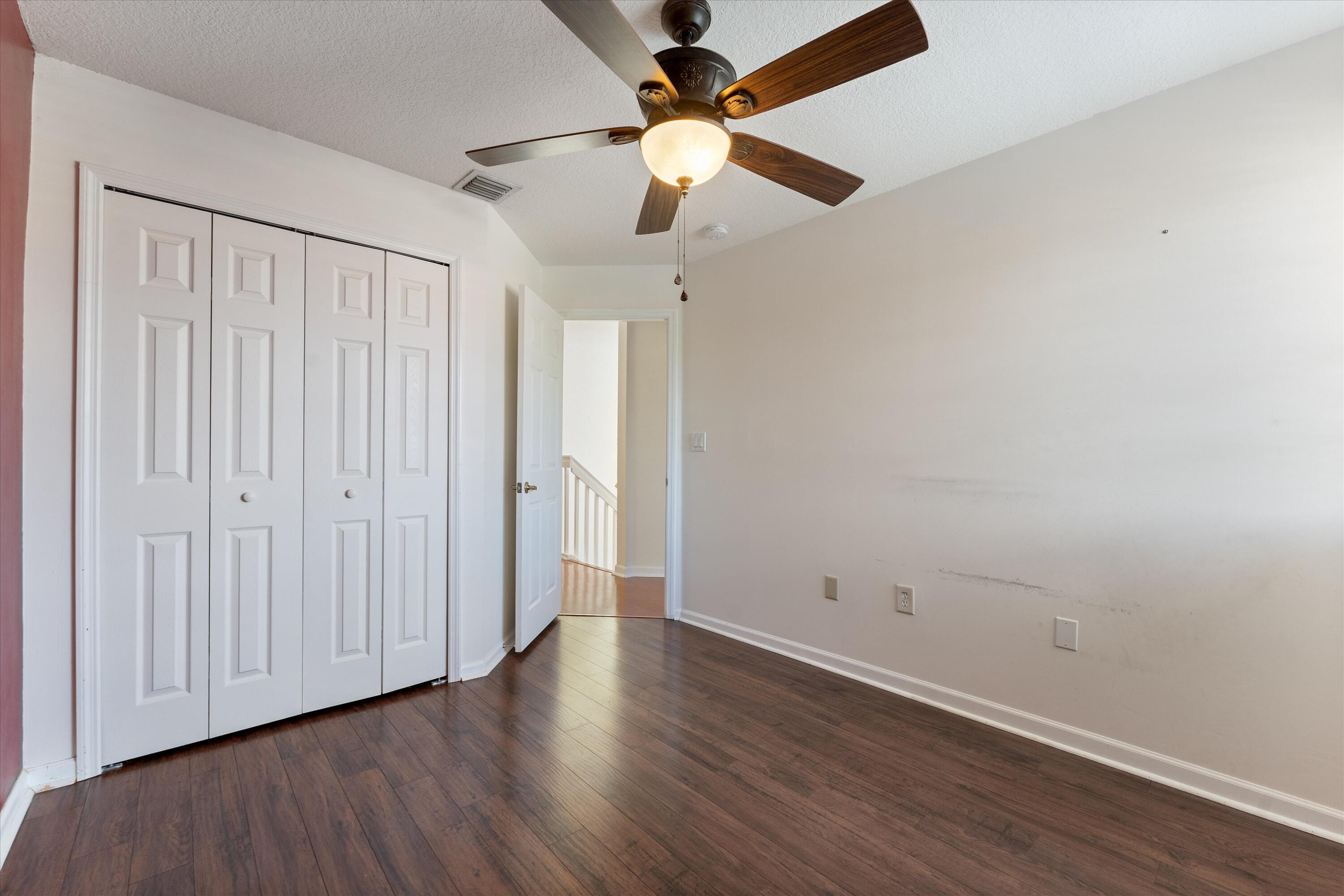 WYNDHAM LAKES - Residential