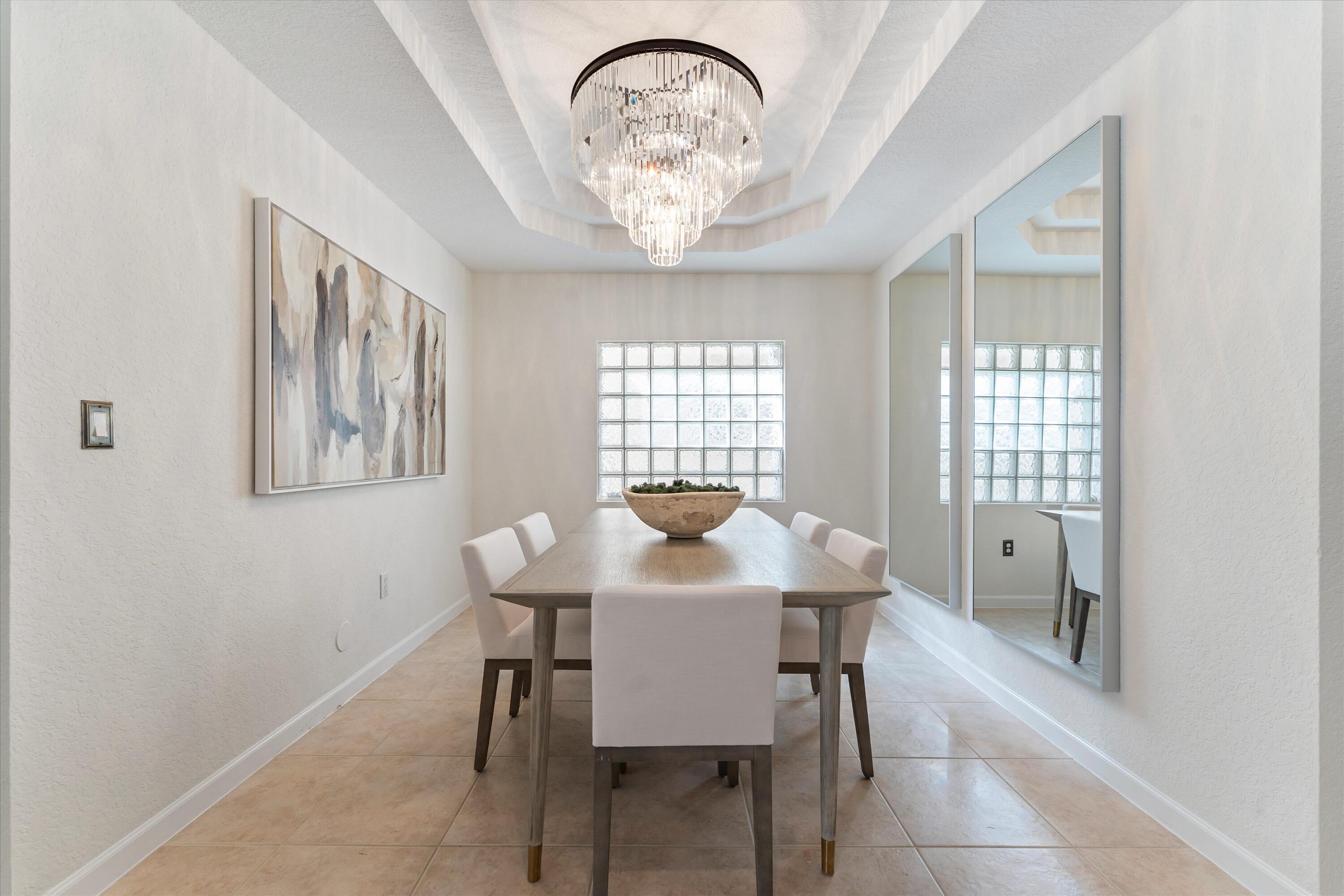 WYNDHAM LAKES - Residential