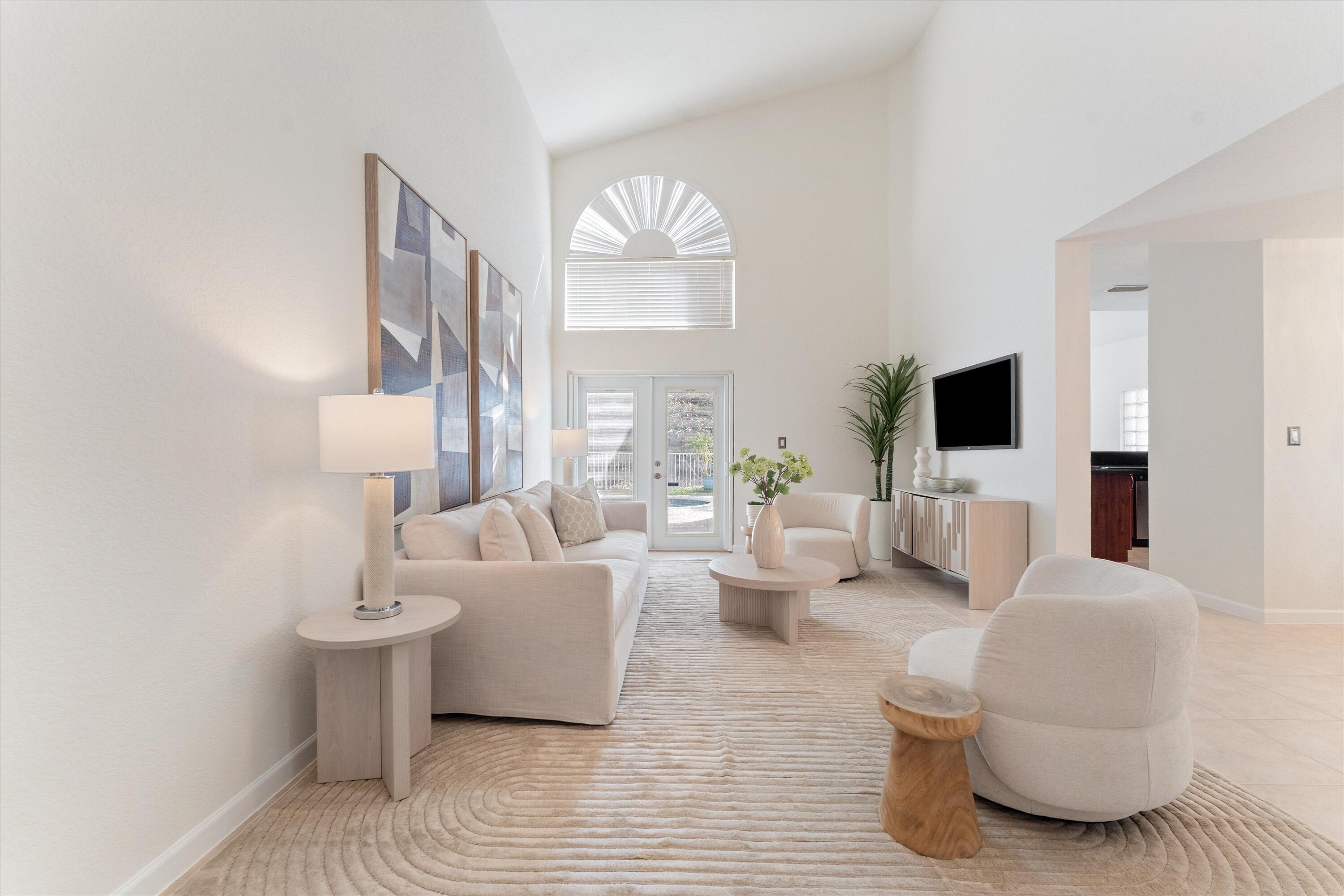 WYNDHAM LAKES - Residential