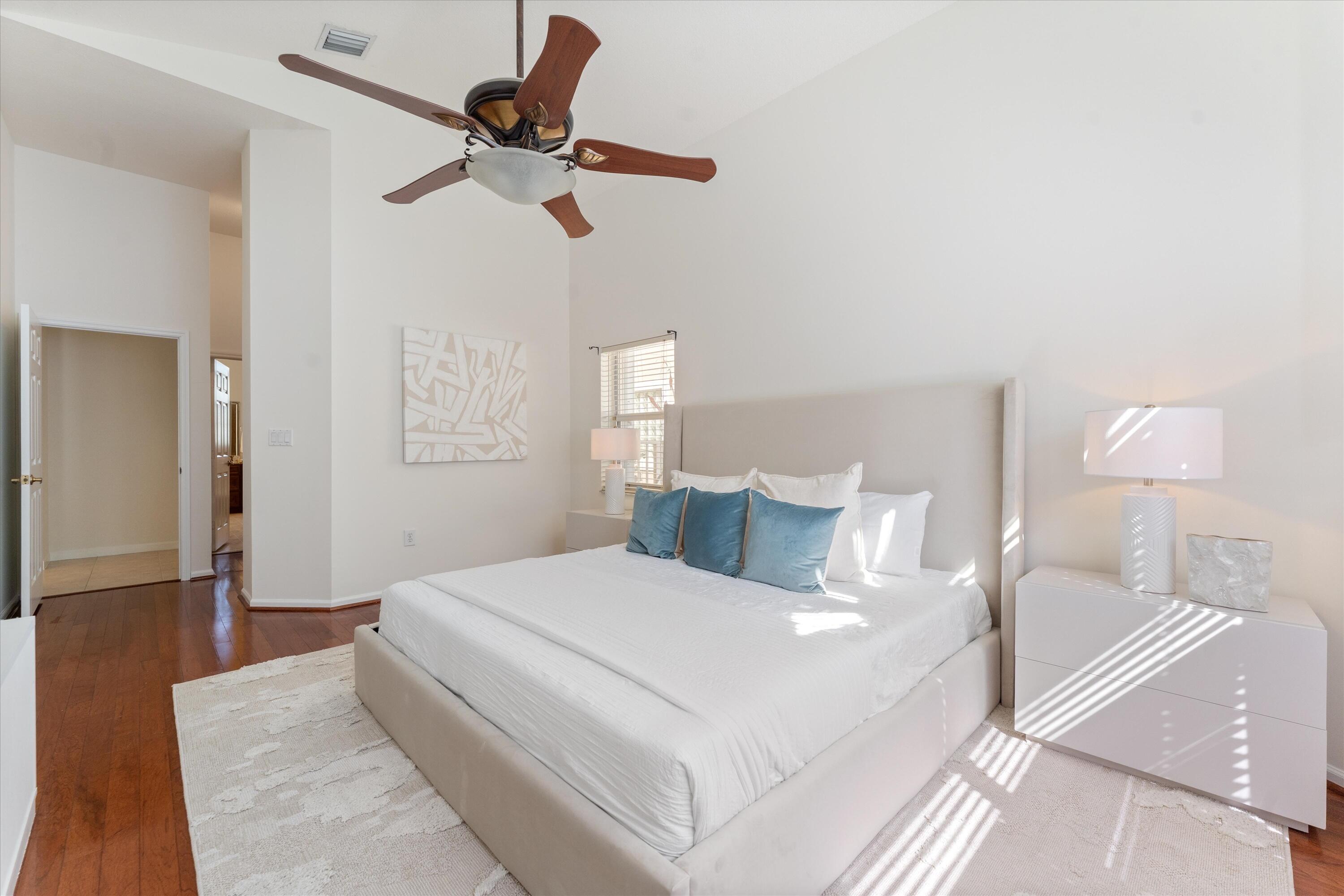 WYNDHAM LAKES - Residential