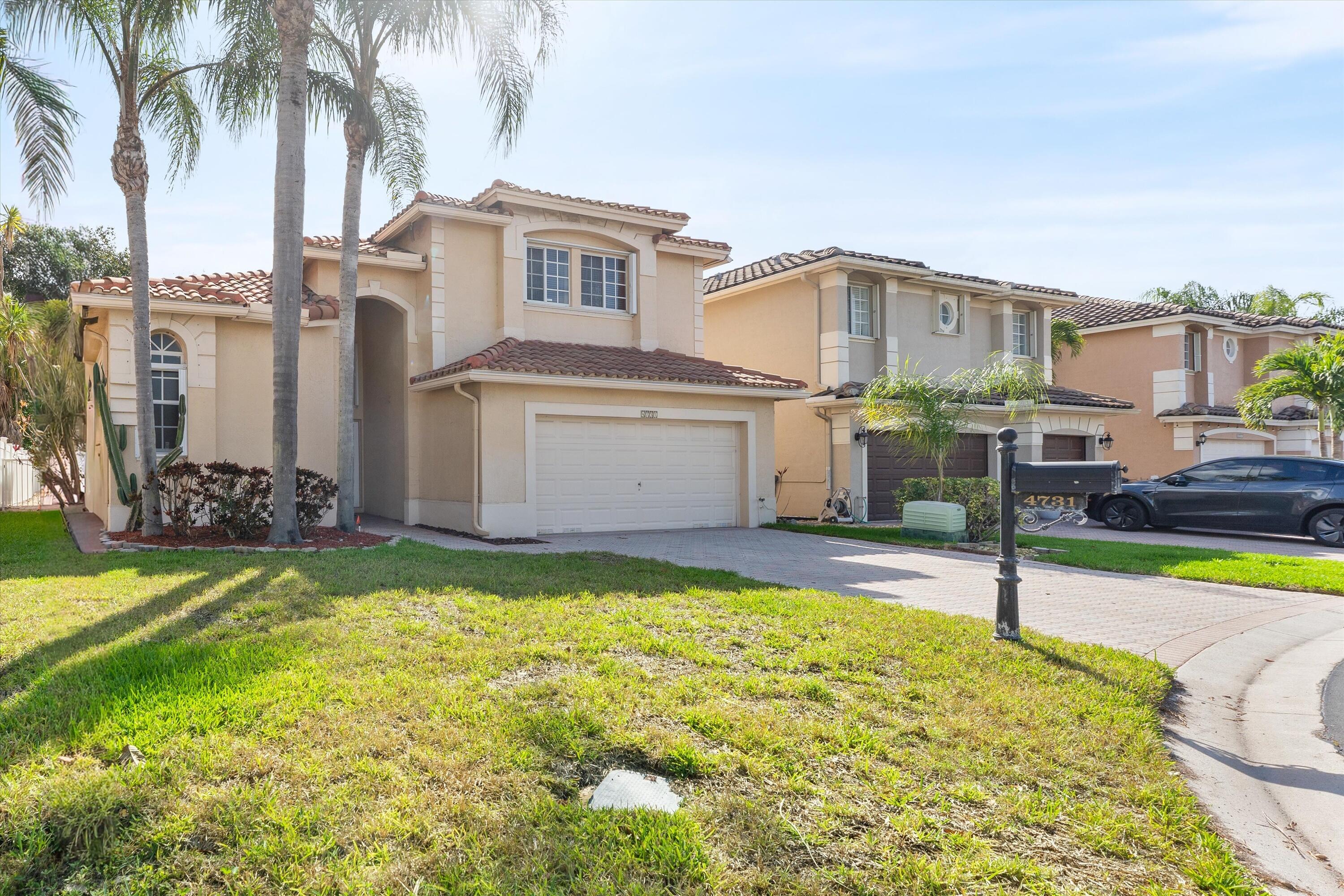 WYNDHAM LAKES - Residential