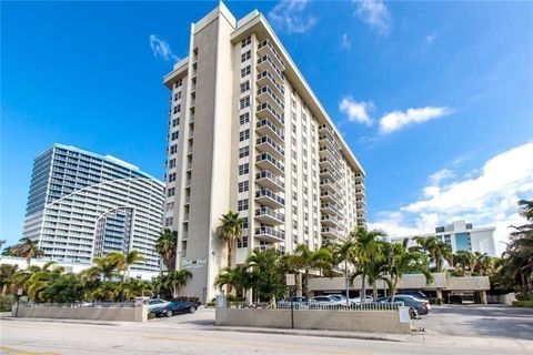 336 N Birch Rd 3E Fort Lauderdale FL 33304